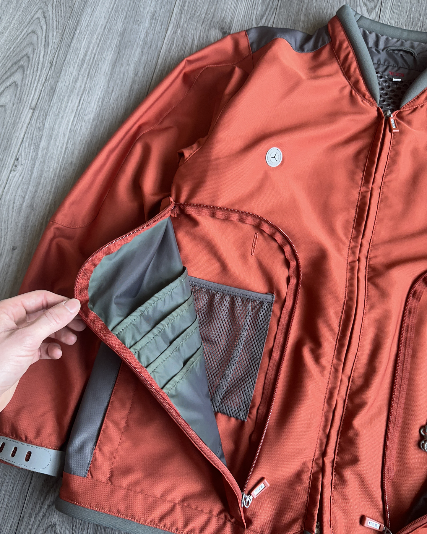 2000's Tumi Travel Jacket (M)