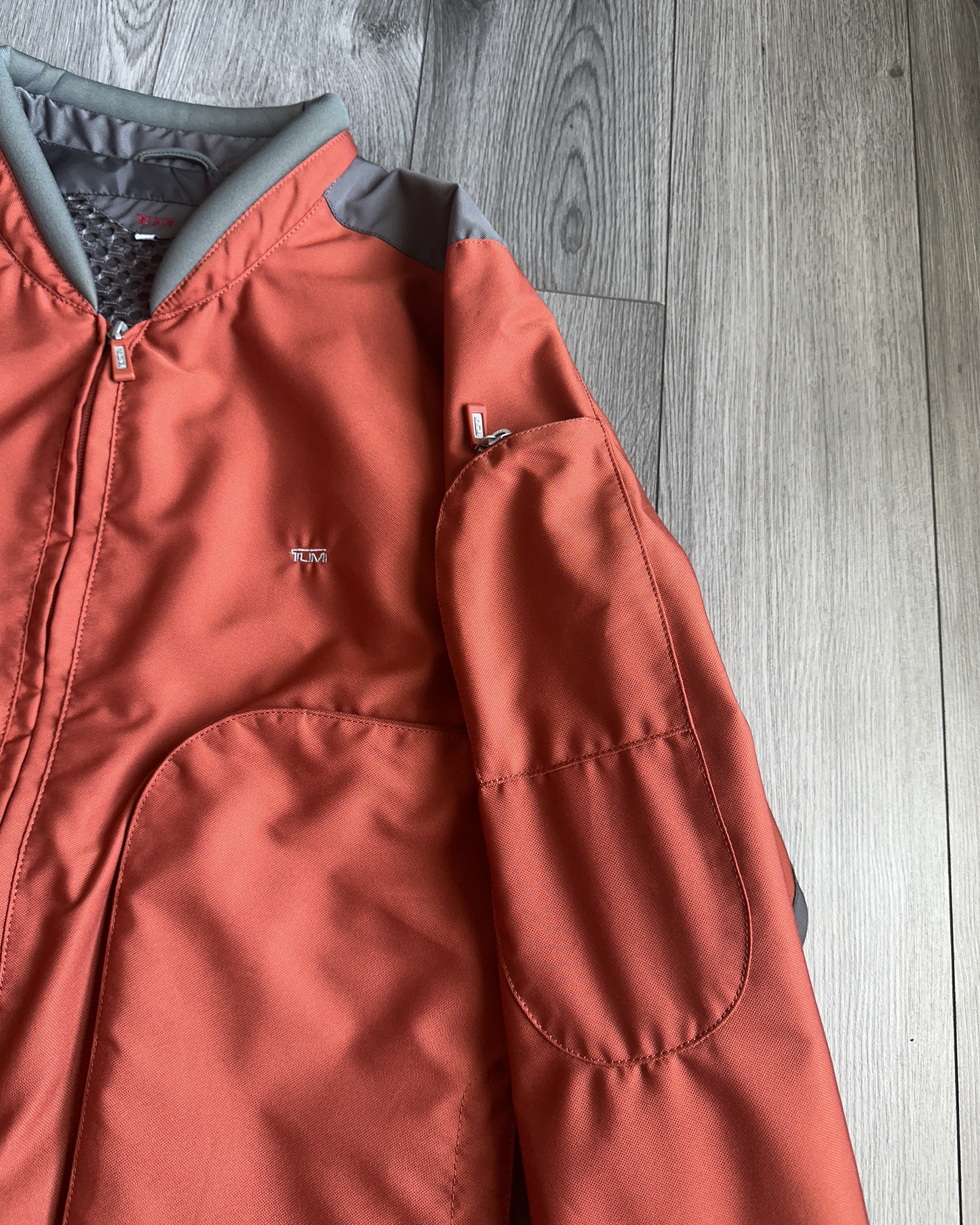 2000's Tumi Travel Jacket (M)