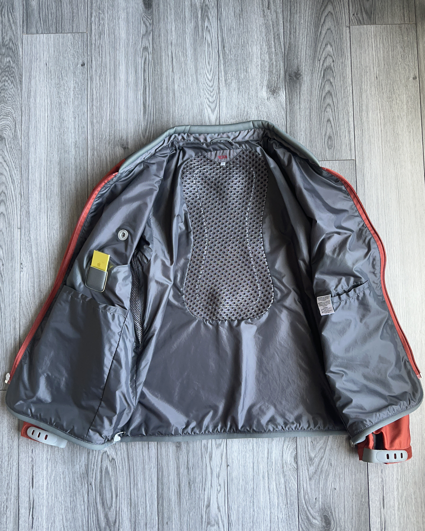 2000's Tumi Travel Jacket (M)