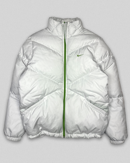 04' Nike Puffer Jacket (M)